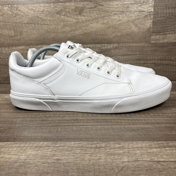 Vans Other - Vans Leather Low White Mens US Size 11 EUR 44.5 500714 Sneakers